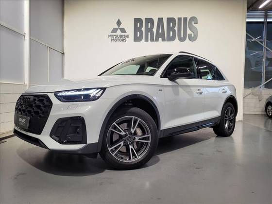 AUDI Q5 2.0 55 TFSIE PHEV PERFORMANCE BLACK QUATTRO S TRONIC AUDI Q5 2.0 55 TFSIE PHEV PERFORMANCE BLACK QUATTRO S TRONIC